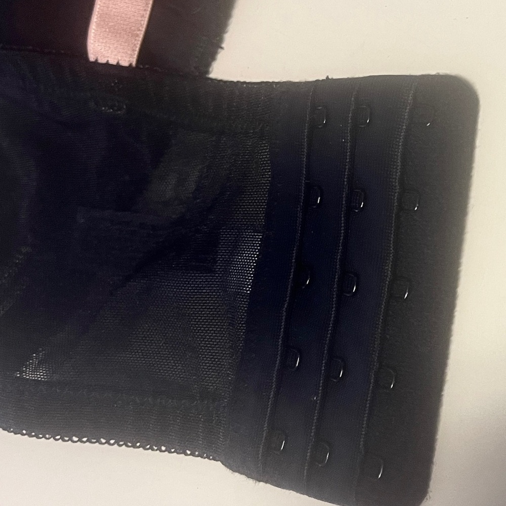 Gilligan & Omalley Bra 38B NWT Black&Lt Pink Molded Cups Wide band Fullcoverage - Picture 9 of 10